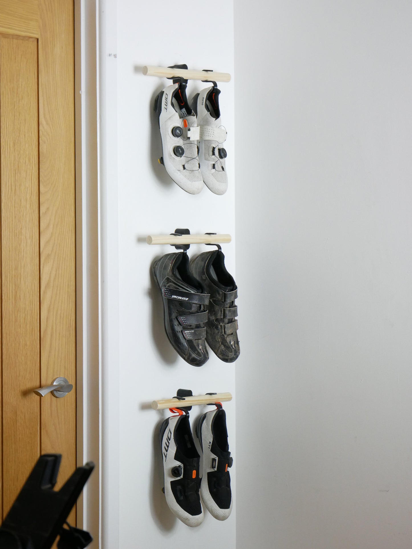 Wall Mounted Shoe Hanger